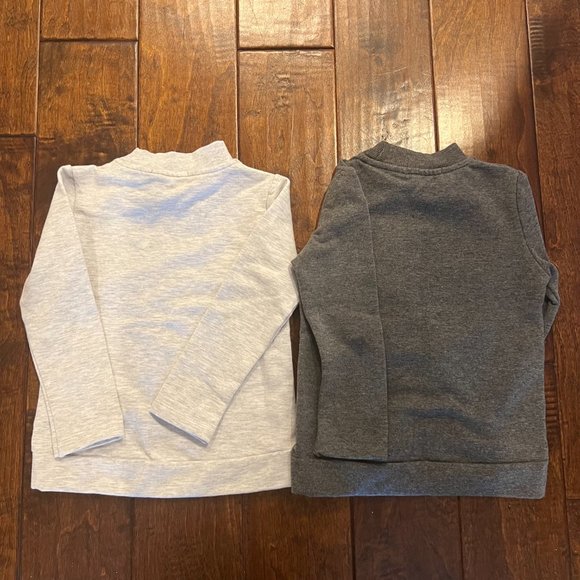 2Y High Collar Long-sleeve Fleece Sweatshirt w/ Kitty Design (White or Gray) - Picture 2 of 7